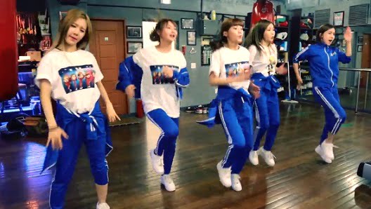 Crayon Pop『Bar Bar Bar』フルM/V動画