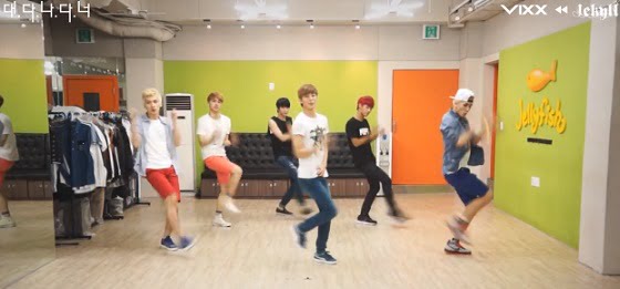 VIXX 新曲『テ・ダ・ナ・ダ・ノ』ダンス練習映像