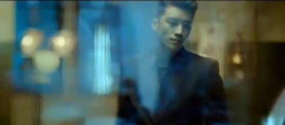 V.I『僕を見つめて』MV Short ver.