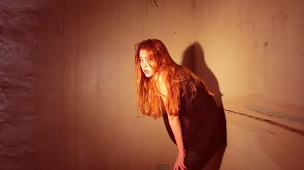 IU、『Wait』ティザーM/V動画