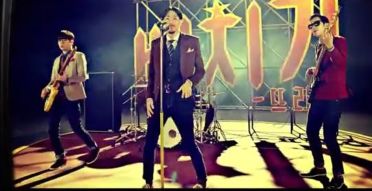 BAECHIGI 新曲『DDURAEYO』(feat.ユ・アラ)