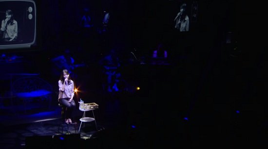 IU 小劇場コンサートライブ Ep 1.『My old story』