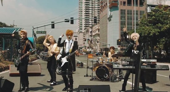 Say Yes 『Get Out』フルM/V動画