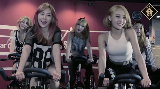 A.KOR『Word up!』(Little Mix)