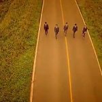 UNIQ デビュー曲『Falling In Love』ティザーM/V動画