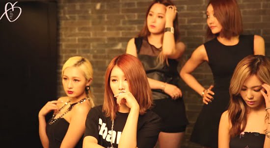 A.KOR「International bnt」グラビア撮影メイキング映像