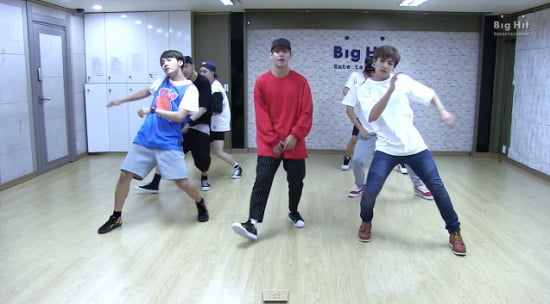 防弾少年団、『Dope』Dance performance practice