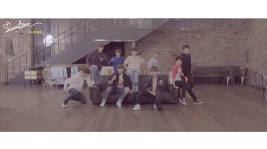 SEVENTEEN、『Pretty U』Dance Practice(Dear Carat ver.)
