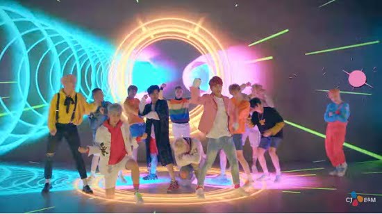 VARSITY、 『Hole in one』フルM/V動画