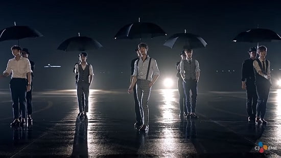 KNK、『Rain』Performance Video