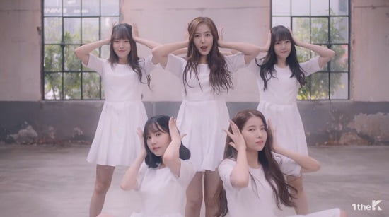 GFRIEND『SUMMER RAIN』フルM/V動画
