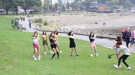 TWICE 『LIKEY』M/V BEHIND