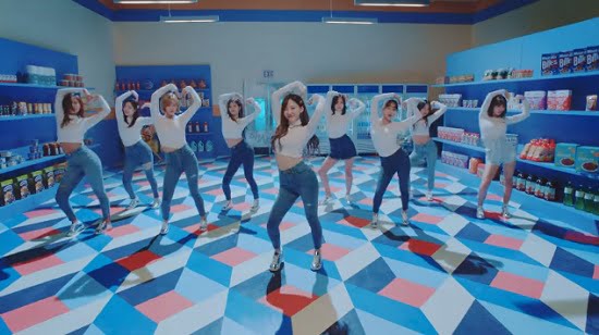 TWICE 『Heart Shaker』ティザーM/V動画(30s Ver.)