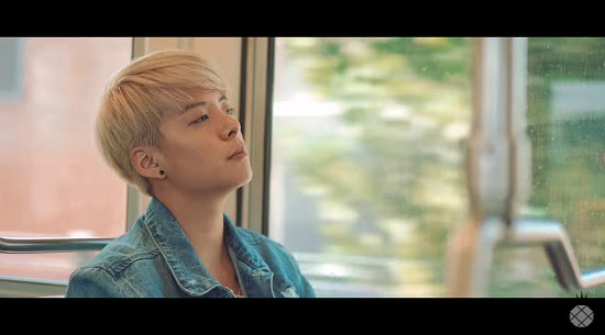 f(x)アンバー、『CLOSED DOORS』フルM/V動画