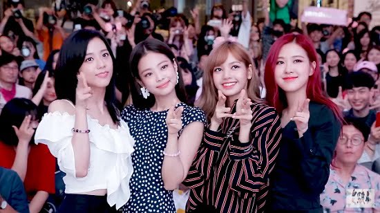 BLACKPINK、「SQUARE UP」FAN SIGNING DAY