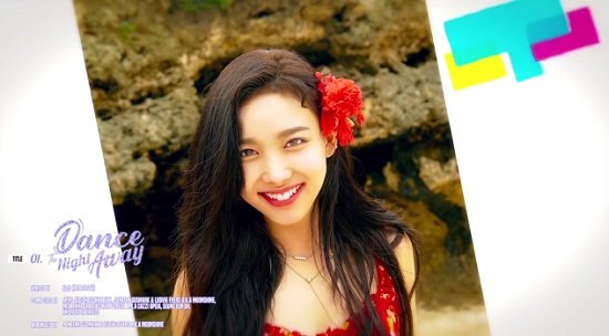 TWICE アルバム「Summer Nights」NEW TRACKS PREVIEW