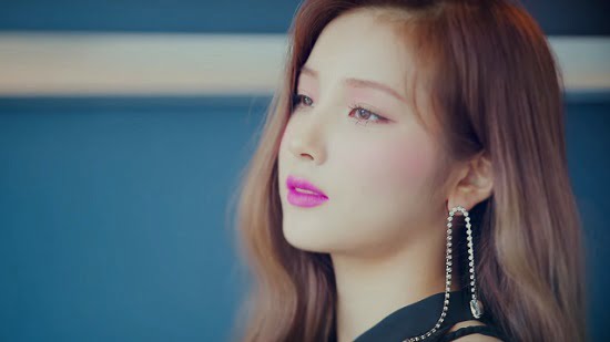 ELRISソヒ ソロデビューシングル『Hurry Up』Concept video