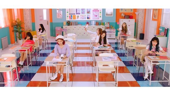 MOMOLAND 『I’m So Hot-Japanese ver.-』M/V公開