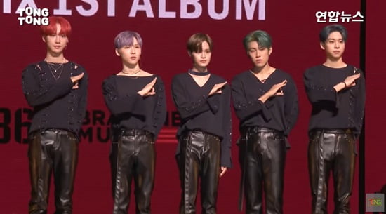 AB6IX 1stフルアルバム「6IXENSE」発売記念ショーケースを開催