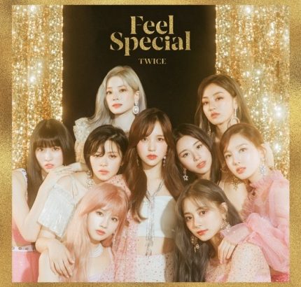 TWICE 3年連続アルバム売り上げ100万枚を突破！