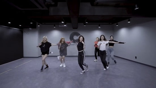 新人ガールズグループcignature、デビュー曲『Nun Nu Nan Na』ダンス練習映像を公開