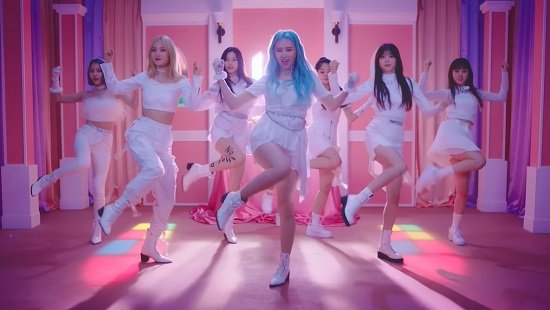 Weki Meki 1stデジタルシングル『DAZZLE DAZZLE』M/V公開