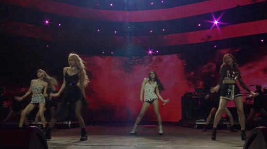 BLACKPINK 『DDU-DU DDU-DU』「コーチェラ2019」のパフォーマンス映像を公開