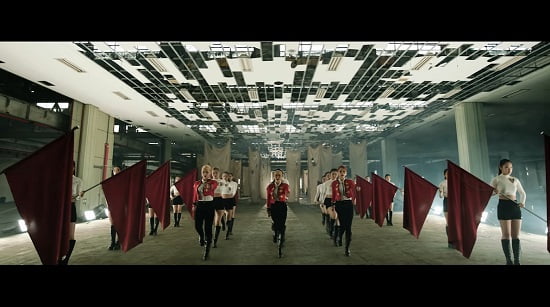 3YE 1stミニアルバム「TRIANGLE」予告映像を公開