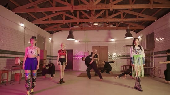 GIRLKIND 『Psycho4U』M/V公開