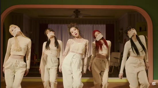 IU、5thフルアルバムの収録曲『Flu』予告映像を公開