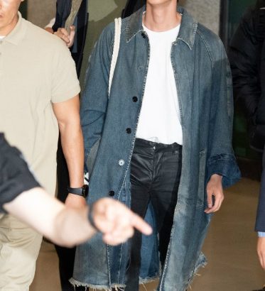 防弾少年団、海外スケジュールを終えて帰国