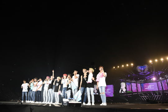 SEVENTEEN、初ワールドツアー「さいたまスーパーアリーナ公演」を成功裏に終了