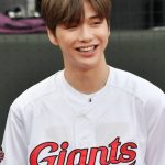 Wanna One出身カン・ダニエル、始球式に登場