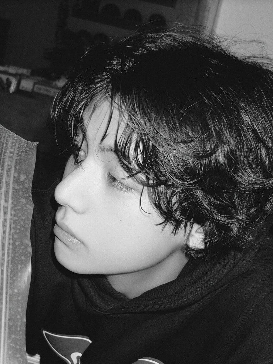 popdrama.info BTS（防弾少年団）のV、ソロアルバム「Layover」の収録曲『Love Me Again』MV公開