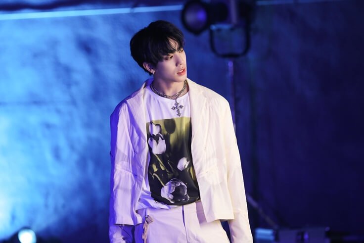 kpopdrama.info n.SSign、デビューアルバム「BIRTH OF COSMO」のタイトル曲『Wormhole New Track』MV公開