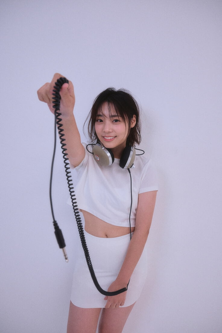 kpopdrama.info 新人ガールズグループQWER、デビュー曲『Discord』MV公開