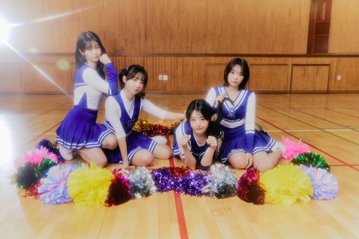 kpopdrama.info QWER、1stミニアルバム「MANITO」のタイトル曲『悩み中毒』MV公開