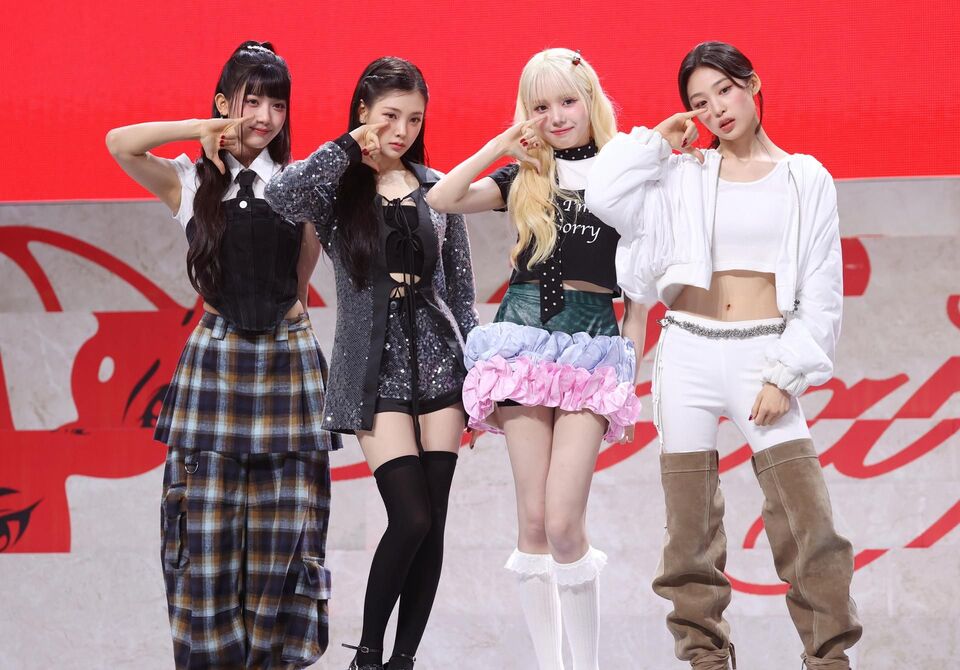 kpopdrama.info Baby DONT Cry、デビューシングル「F Girl」の発売記念ショーケースを開催
