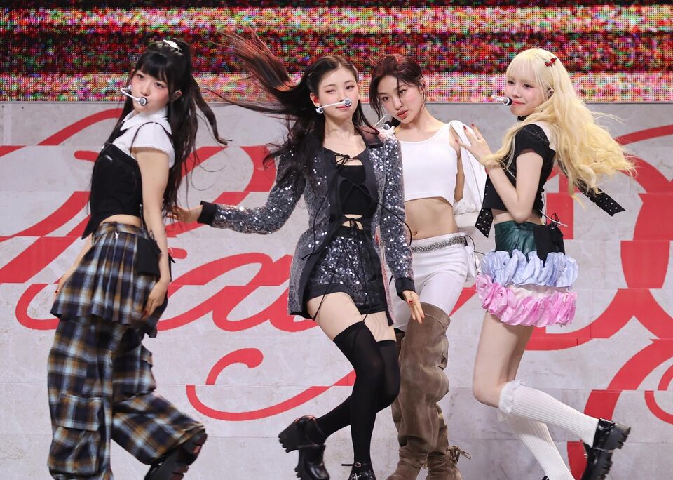 kpopdrama.info Baby DONT Cry、デビューシングル「F Girl」の発売記念ショーケースを開催