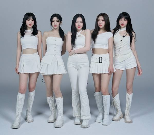 kpopdrama.info 新人ガールズグループ4X4、デビュー曲『LIGHT』MV公開