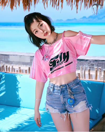 kpopdrama.info Queenz Eye、1stミニアルバムのタイトル曲『Feel the Vibe』MV公開