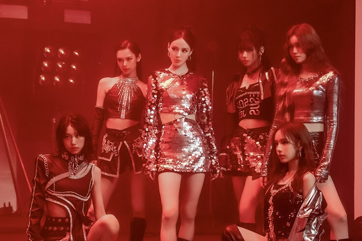 kpopdrama.info izna、2ndミニアルバムのタイトル曲『Mamma Mia』MV公開